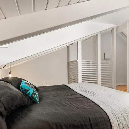 Modern Duplex Near Jerónimos&the Tagus - Belém, *