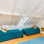 Casa Do Mapa - Work And Play Family Getaway דירה ליסבון